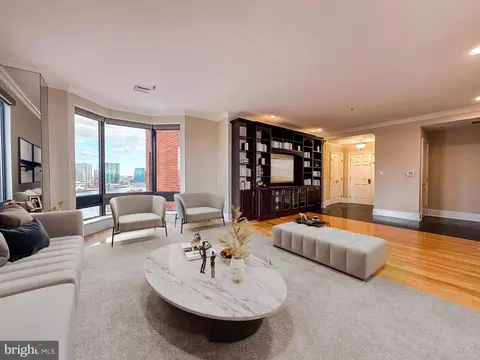 10 E Lee St #1409, Baltimore, MD 21202