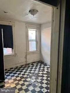 2211 Mount Holly St, Baltimore, MD 21216 photo 2