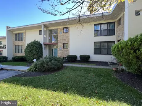 7306 Park Heights Ave #D, Pikesville, MD 21208