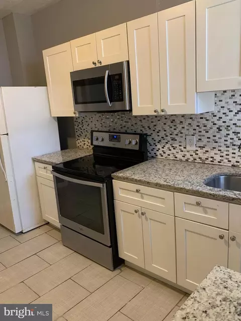1908 Barclay St, Baltimore, MD 21218 photo 8
