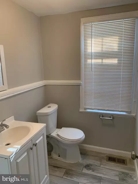 1908 Barclay St, Baltimore, MD 21218 photo 15