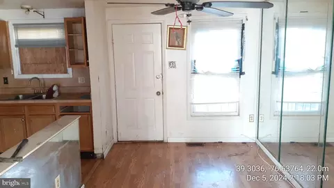 1104 Laurens St, Baltimore, MD 21217 photo 7