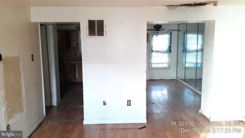 1104 Laurens St, Baltimore, MD 21217 photo 6