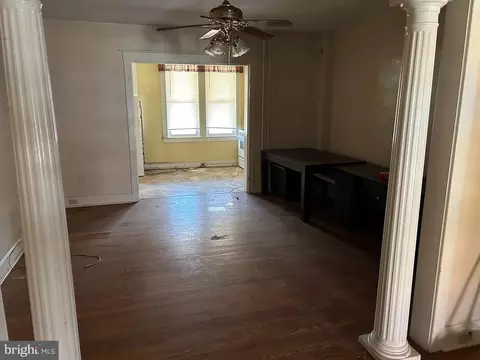 19 Monastery Ave, Baltimore, MD 21229 photo 6