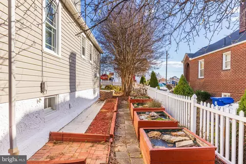 Exterior - 6610 Bushey St, Baltimore, MD 21224 photo 8 of 10