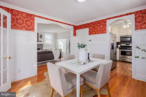 Dining - 6610 Bushey St, Baltimore, MD 21224 photo 2 of 5