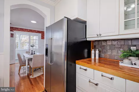 Kitchen - 6610 Bushey St, Baltimore, MD 21224 photo 3 of 4