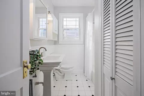 Bath - 6610 Bushey St, Baltimore, MD 21224 photo 1 of 5
