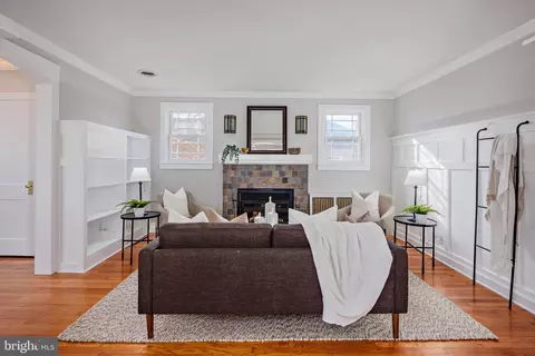 Living - 6610 Bushey St, Baltimore, MD 21224 photo 1 of 2
