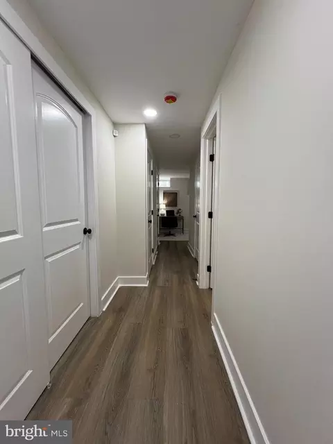 Entry Way - 959 Ellicott Dr, Baltimore, MD 21216 photo 7 of 7