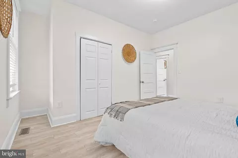 Bedroom - 111 N Monastery Ave, Baltimore, MD 21229 photo 2 of 3