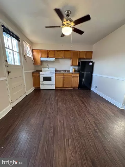 Kitchen - 4421 Eldone Rd, Baltimore, MD 21229 photo 1 of 1