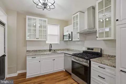 539 Benninghaus Rd, Baltimore, MD 21212