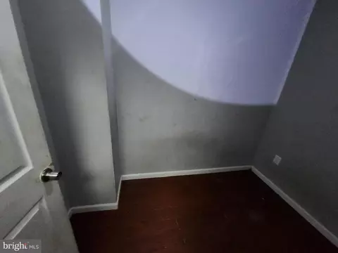 503 N Glover St, Baltimore, MD 21205 photo 12