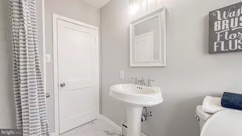 Bath - 5826 Leith Walk, Baltimore, MD 21239 photo 1 of 2