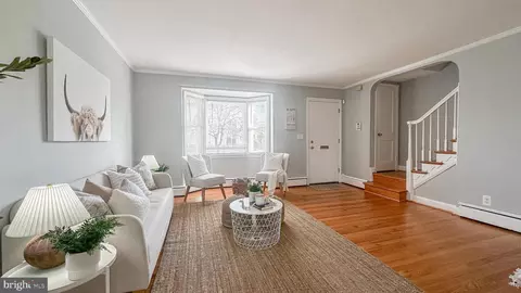 Living - 5826 Leith Walk, Baltimore, MD 21239 photo 3 of 4