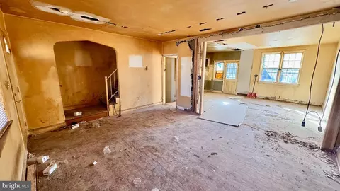 5348 Cuthbert Ave, Baltimore, MD 21215 photo 3