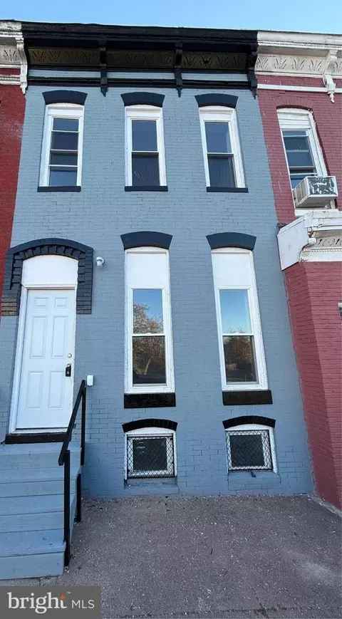 1103 N Carrollton Ave, Baltimore, MD 21217