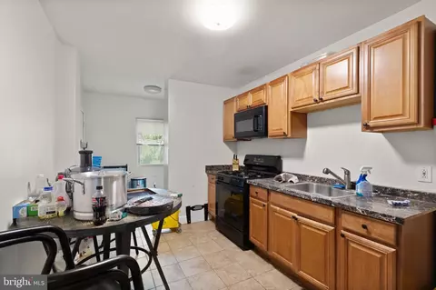 3907 Bonner Rd, Baltimore, MD 21216 photo 8