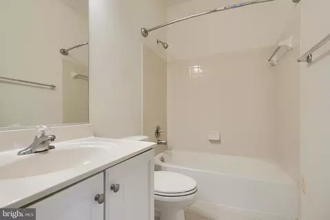 Bath - 854 E Lombard St, Baltimore, MD 21202 photo 1 of 3