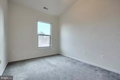 Bedroom - 854 E Lombard St, Baltimore, MD 21202 photo 2 of 4