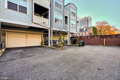 Exterior - 854 E Lombard St, Baltimore, MD 21202 photo 2 of 2