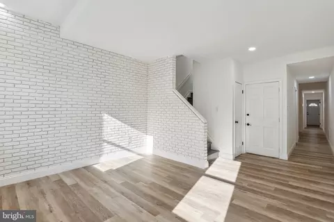 Entry Way - 312 E 22nd St, Baltimore, MD 21218 photo 1 of 4