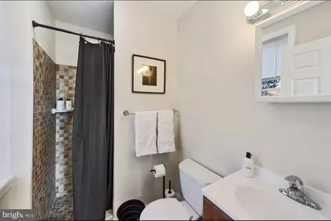 Bath - 400 Oldham St, Baltimore, MD 21224 photo 1 of 3