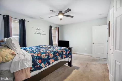 Bedroom - 3014 Wayne Ave, Baltimore, MD 21207 photo 2 of 5