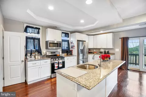 Kitchen - 3014 Wayne Ave, Baltimore, MD 21207 photo 1 of 2