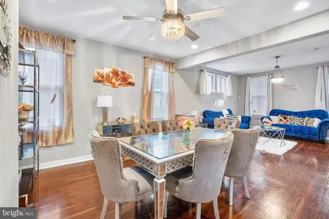 Dining - 3014 Wayne Ave, Baltimore, MD 21207 photo 2 of 2