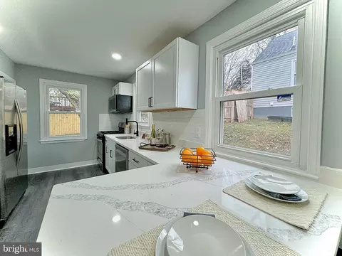 Kitchen - 4812 Lanier Ave, Baltimore, MD 21215 photo 5 of 5