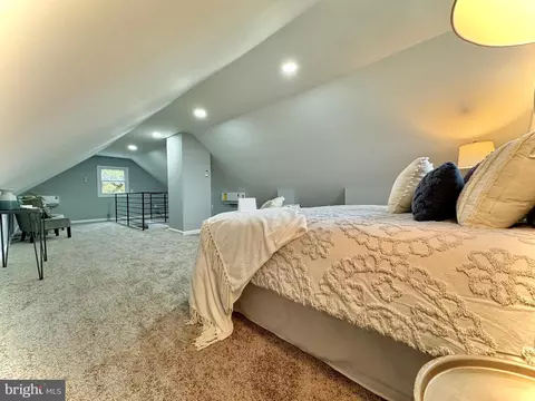 Bedroom - 4812 Lanier Ave, Baltimore, MD 21215 photo 5 of 9