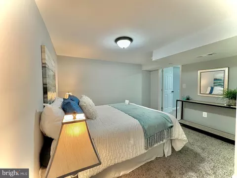 Bedroom - 4812 Lanier Ave, Baltimore, MD 21215 photo 9 of 9