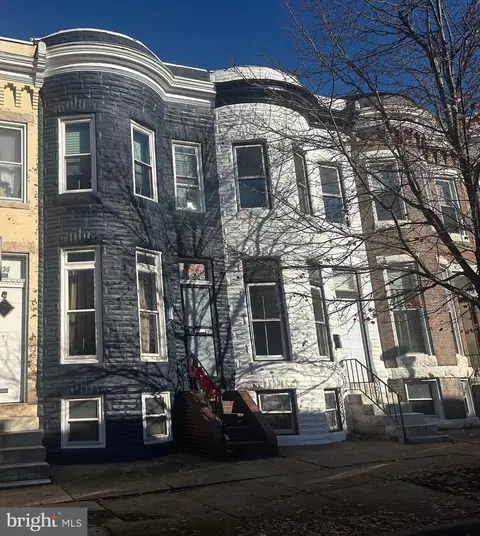 834 W 35th St, Baltimore, MD 21211 photo 2