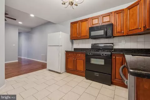 1312 James St, Baltimore, MD 21223 photo 4
