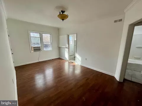 50 Talbott St, Baltimore, MD 21225 photo 12
