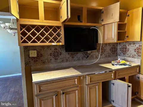 3014 Poplar Ter, Baltimore, MD 21216 photo 2