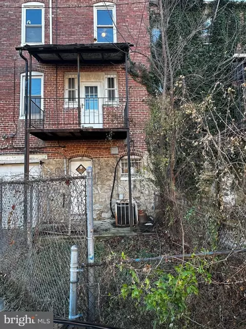 3014 Poplar Ter, Baltimore, MD 21216 photo 5