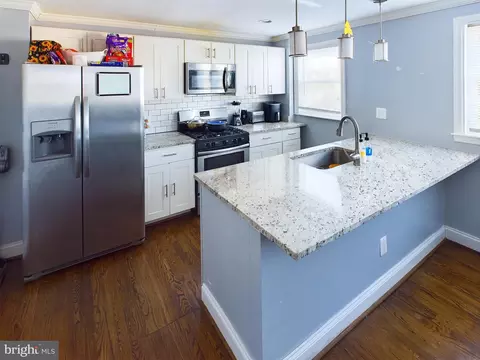 Kitchen - 3620 Bonview Ave, Baltimore, MD 21213 photo 1 of 4