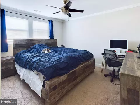 Bedroom - 3620 Bonview Ave, Baltimore, MD 21213 photo 2 of 8