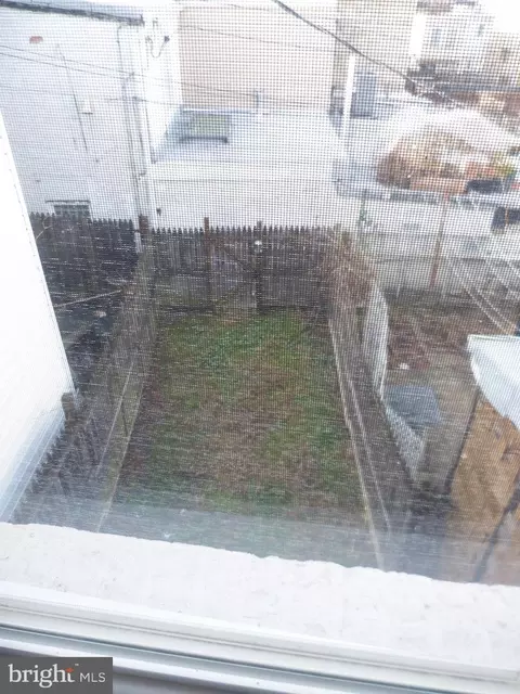 1622 Elkins Ln, Baltimore, MD 21230 photo 7