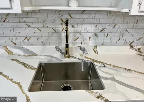 3009 Mallview Rd, Baltimore, MD 21230 photo 9