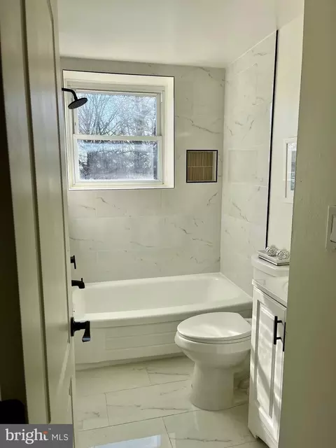 3009 Mallview Rd, Baltimore, MD 21230 photo 13