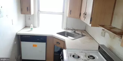 3694 Kenyon Ave, Baltimore, MD 21213 photo 5