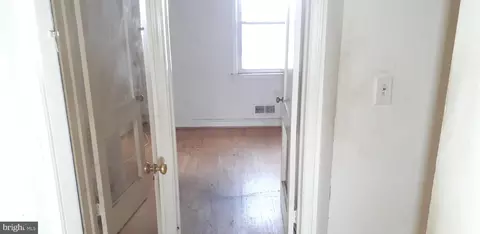 3694 Kenyon Ave, Baltimore, MD 21213 photo 13