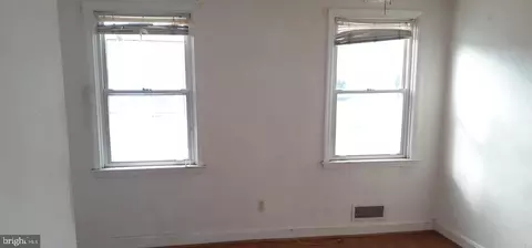 3694 Kenyon Ave, Baltimore, MD 21213 photo 10