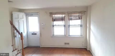 3694 Kenyon Ave, Baltimore, MD 21213 photo 2