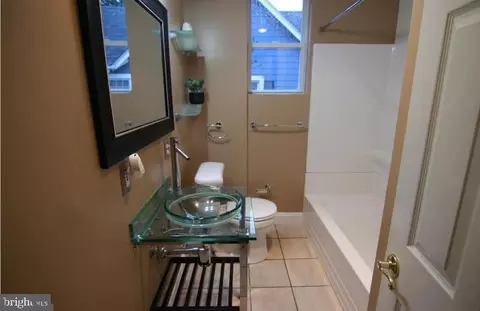 Bath - 403 N Bend Rd, Baltimore, MD 21229 photo 1 of 1