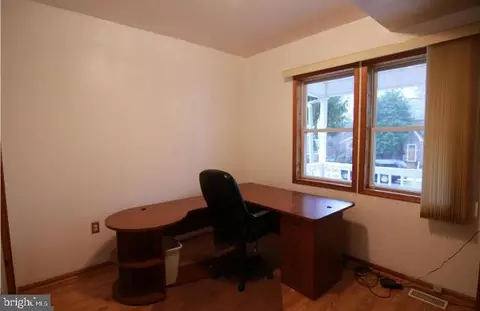 Other - 403 N Bend Rd, Baltimore, MD 21229 photo 7 of 11